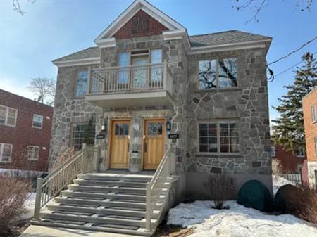 5 rooms apartment of 130 m² in Montreal