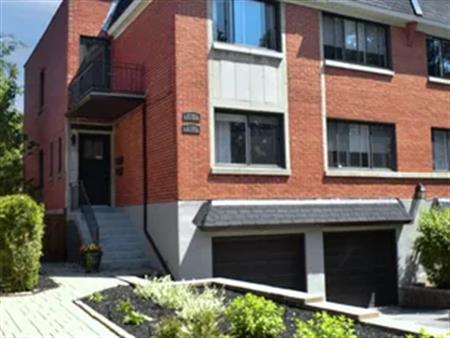 7 rooms apartment of 97 m² in Montreal