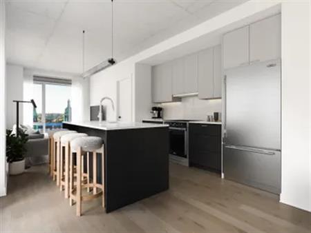 1 room apartment of 127 m² in Montreal