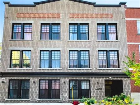7 rooms apartment of 118m² in Montreal