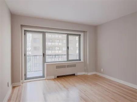 3 rooms apartment of 149 m² in Montreal