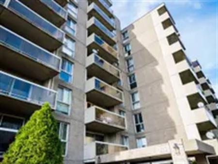 4 rooms apartment of 88 m² in Côte Saint-Luc