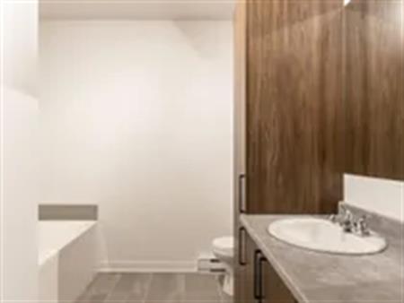 4 rooms apartment of 90 m² in Lachute