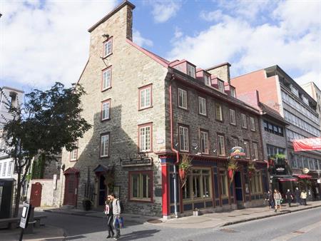 1 1/2 Vieux-Québec Haute-ville - tout inclus - juillet