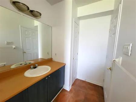 3 rooms apartment of 60 m² in Gatineau