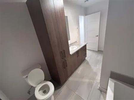 4 rooms apartment of 87 m² in Lachute