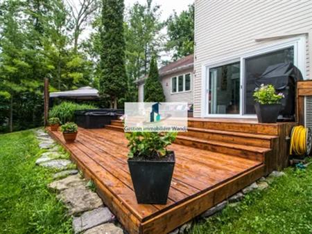 10 rooms house of 241 m² in Gatineau