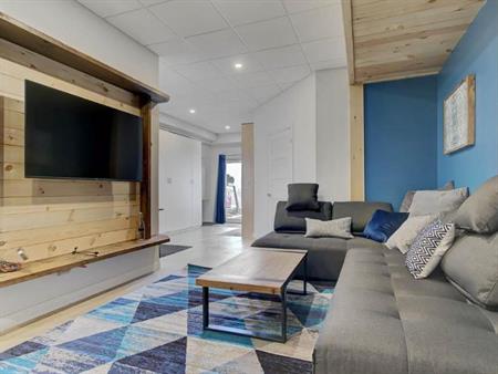 1er JUILLET 2025 - Le 2026 A - Le Nid Douillet - Beau condo 3 1/2 près du Mont-Sainte-Anne, meublé et tout inclus avec statio