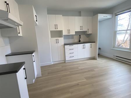 Appartement à Louer - 2cc - Limoilou