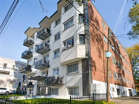 1 room apartment of 51 m² in Montreal