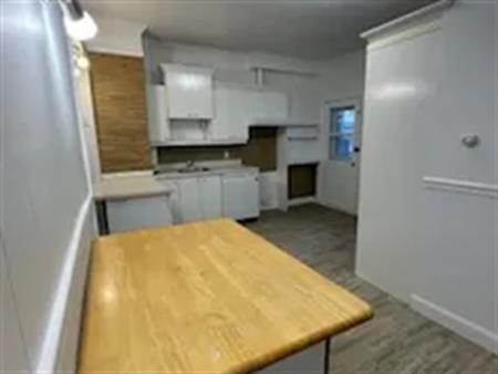 7 rooms apartment of 107 m² in Quebec