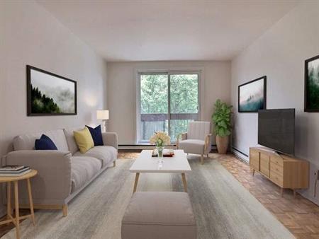 2 CH - 1 SDB - Laval - $1,400 /mo