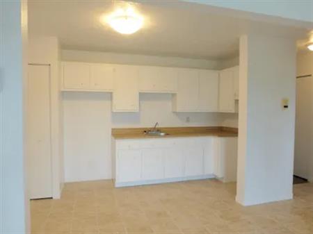 3 rooms apartment of 97 m² in Sherbrooke