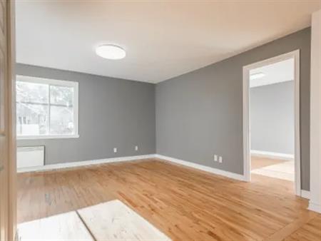 5 rooms apartment of 49 m² in Montreal