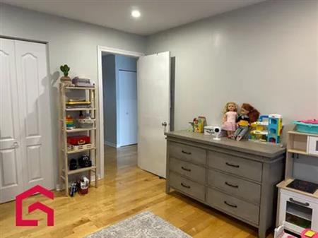 5 rooms apartment of 89m² in Montreal