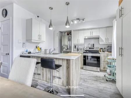 4 rooms apartment of 110 m² in Mirabel