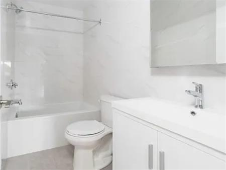 5 rooms apartment of 91 m² in Montreal