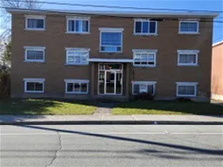 3 rooms apartment of 110 m² in Sherbrooke