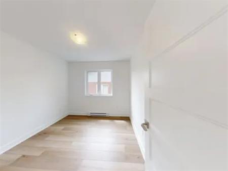 4 rooms apartment of 95 m² in Gatineau