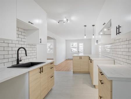Appartements Rénovés 4.5 à Louer