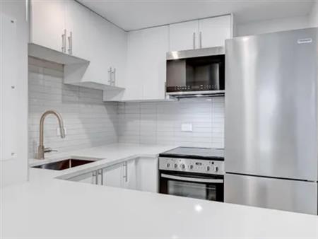 1 room apartment of 66m² in Montreal