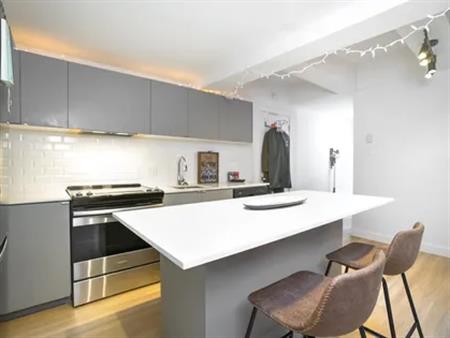 1 room apartment of 75 m² in Montreal