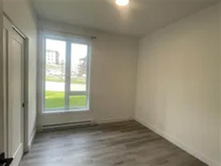 4 rooms apartment of 172 m² in Sherbrooke