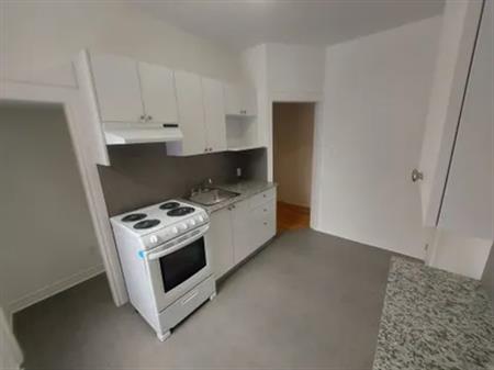 4 rooms apartment of 59 m² in Montreal