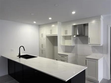 4 rooms apartment of 161 m² in Sherbrooke