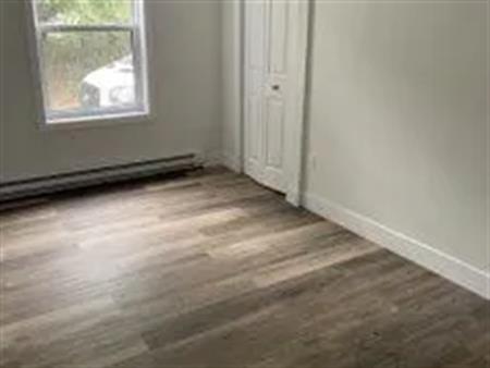 4 rooms apartment of 128 m² in Sherbrooke