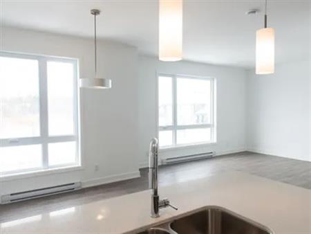 1 room apartment of 93 m² in Gatineau