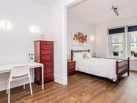 1 CH - 2 SDB - Montréal - $1,025 /mo