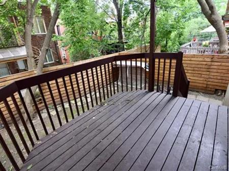 7 rooms apartment of 103m² in Montreal