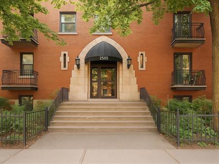 Appartement Montréal (Côte-des-Neiges/Notre-Dame-de-Grâce) À Louer