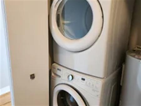 4 rooms apartment of 77 m² in Longueuil