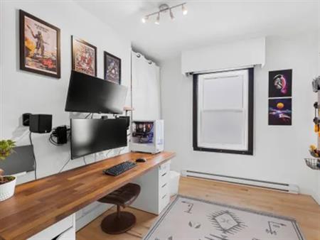 8 rooms apartment of 122 m² in Montreal