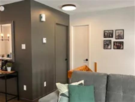 1 room house of 64 m² in Saint-Gilles