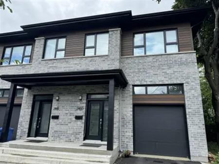 4 rooms house of 232 m² in Longueuil