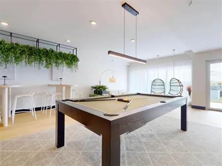 5 rooms apartment of 142 m² in Otterburn Park