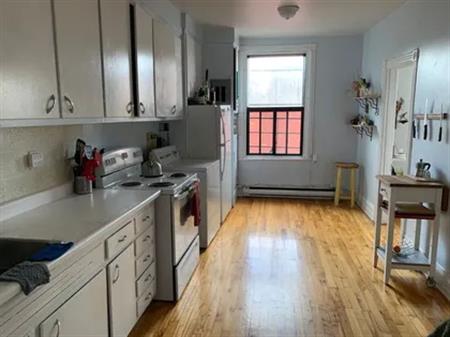 3 rooms apartment of 19m² in Montreal