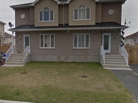 43 Rue De La Civilisation (Gatineau) Magnifique Appartement De 3 Cc