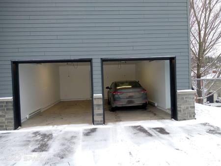 Garage5 - 1495 Brûlotte