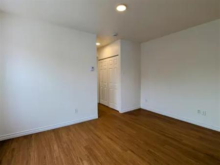 4 rooms apartment of 72m² in Sherbrooke