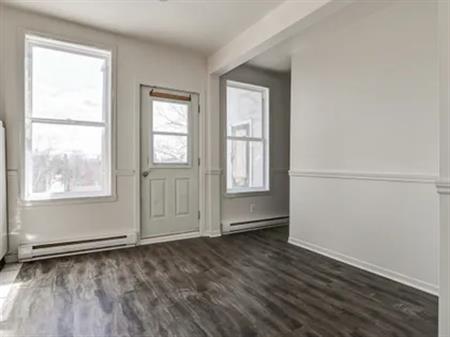 2 rooms studio of 36 m² in Montreal