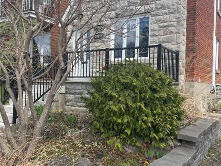 Grand 7 ½ à Ahuntsic