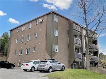 1 room apartment of 47 m² in Trois-Rivières