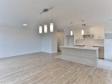PROMO - APPARTEMENT 4½ À ST-LIN-LAURENTIDES - 1ER AOÛT
