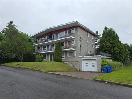 Spacieux 3 1/2