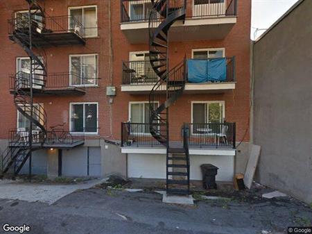 1 CH - 1 SDB - Montréal - $1,295 /mo