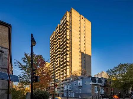 1 room apartment of 62m² in Montreal